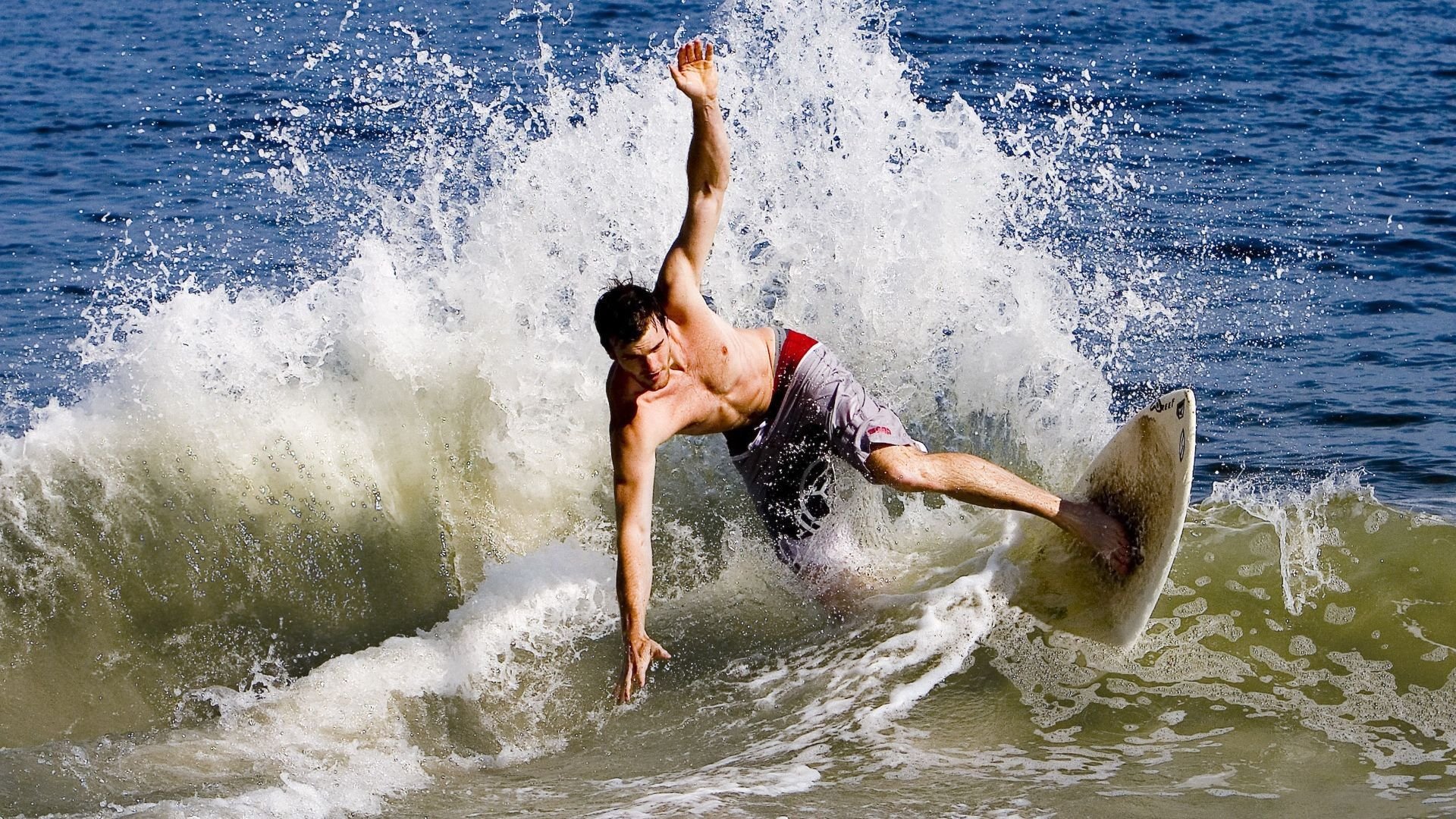 意甲外援表现抢眼，提升整体水平，意甲阵容